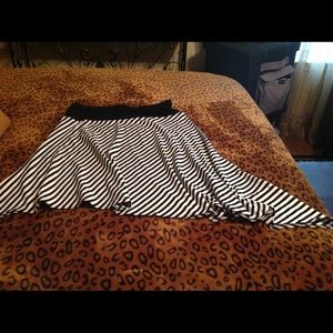 Ladies skirt